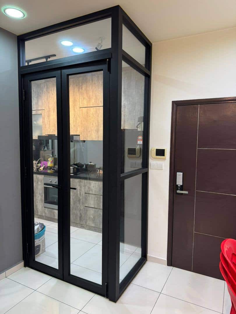 Condominium Kempas 5