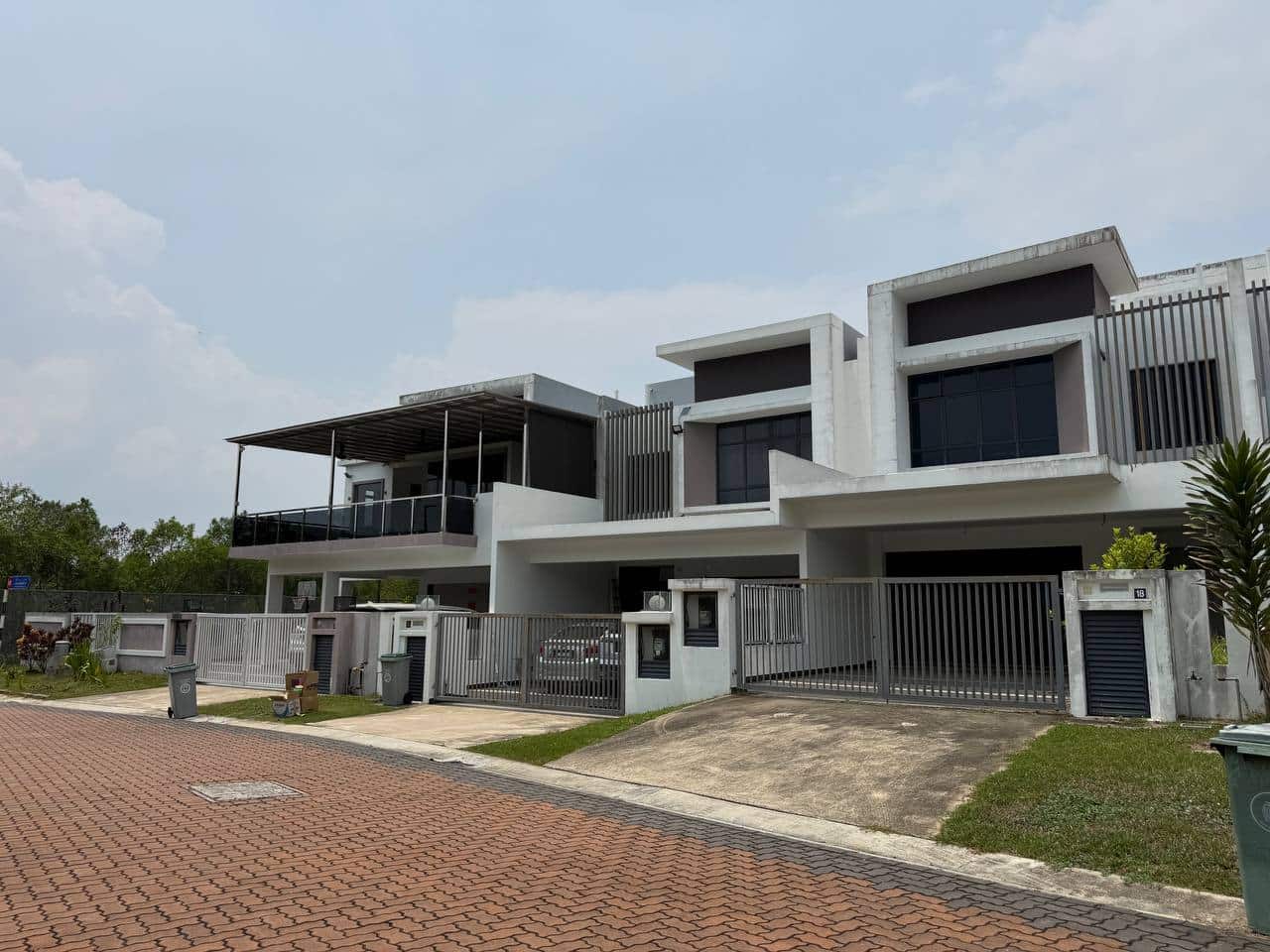 Double Storey Superlink House The Woodlands @ Horizon Hills 1