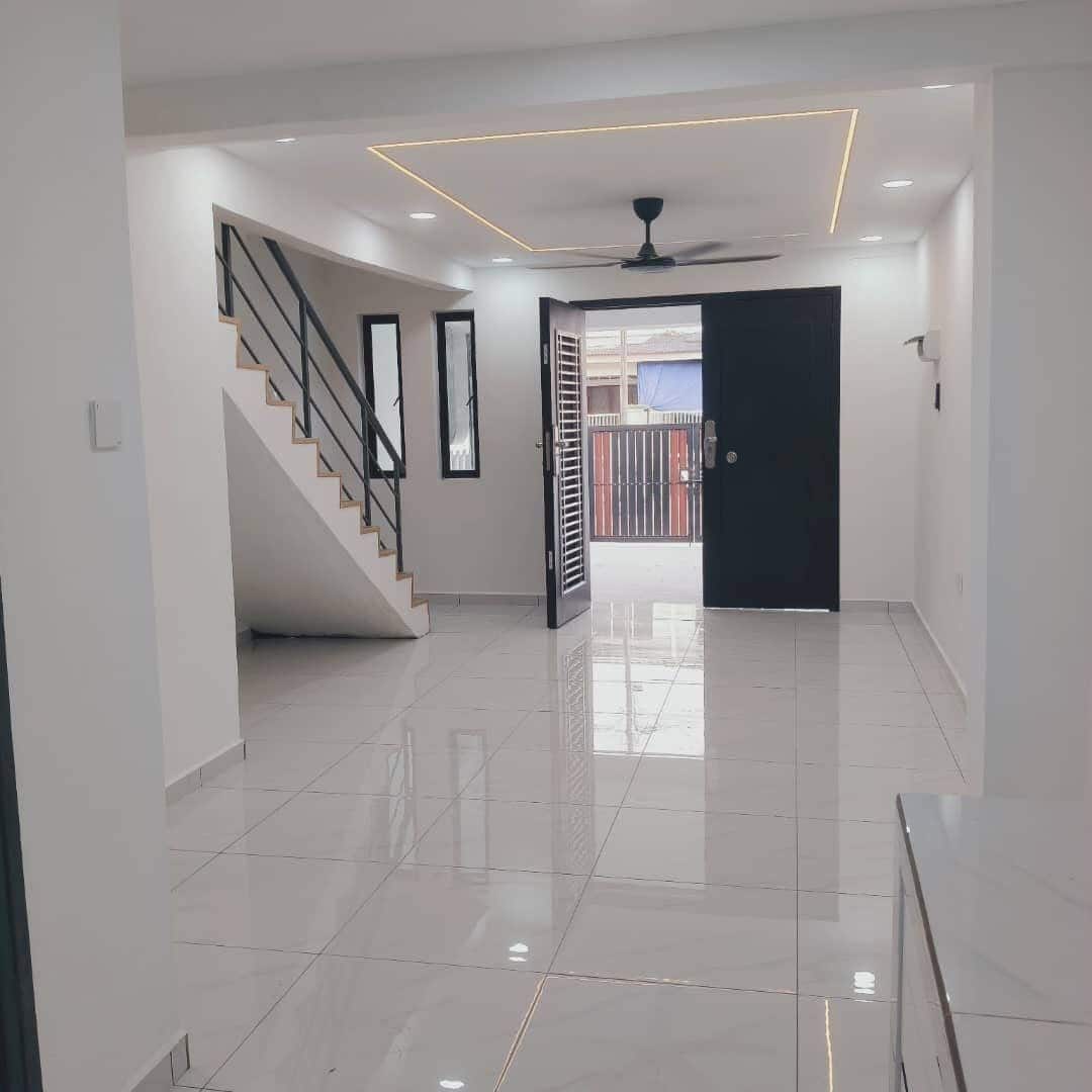 Double Storey Low Cost Taman Johor Jaya 3