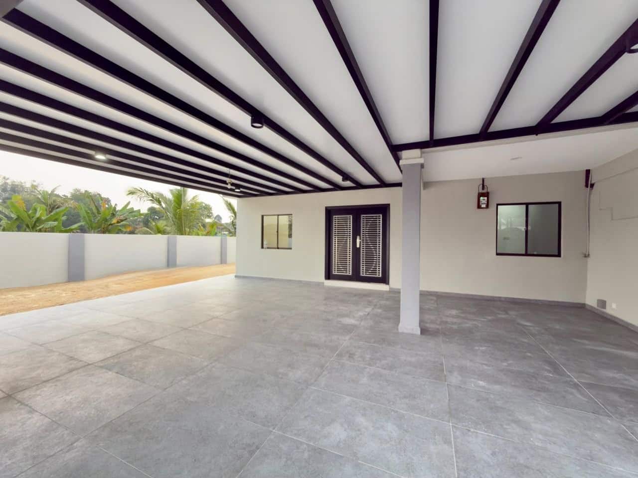 Single Storey Terrace House Taman University 4