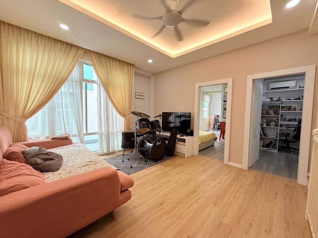 3-Storey Cluster House Nusa Sentral 7