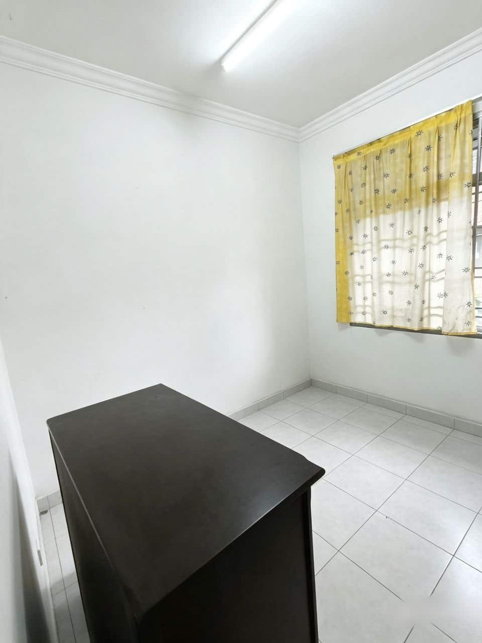 For Sales 🔥 
Jalan seri orkid Taman seri orkid 

D… 7