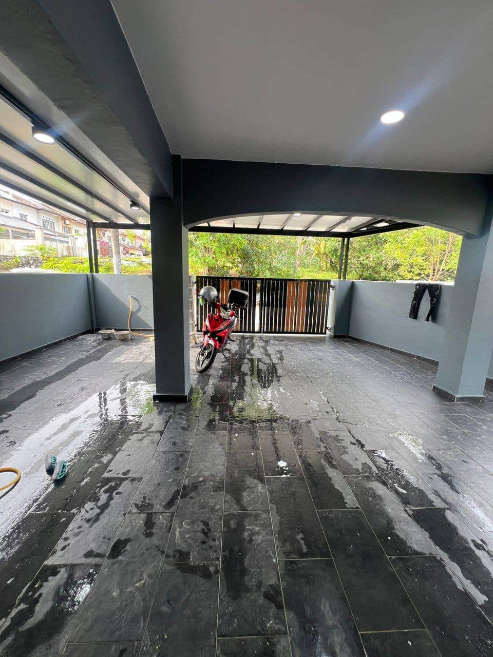 *FOR SALE*（AH7799）

*3600 JALAN SRI PUTRI 11 TAMAN… 4