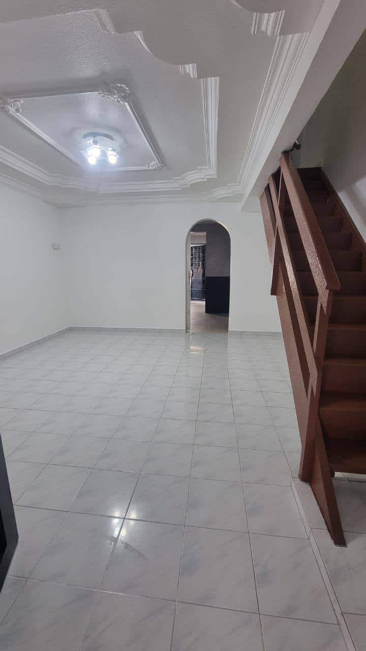 UPDATE PRICE DROP
For sale
387 Jalan Bunga Kertas … 4