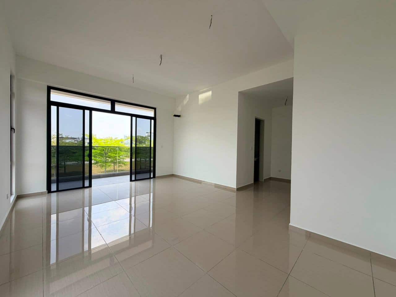 For Sale (AH7799)
The Cove Jalan Serambi Horizon H… 8
