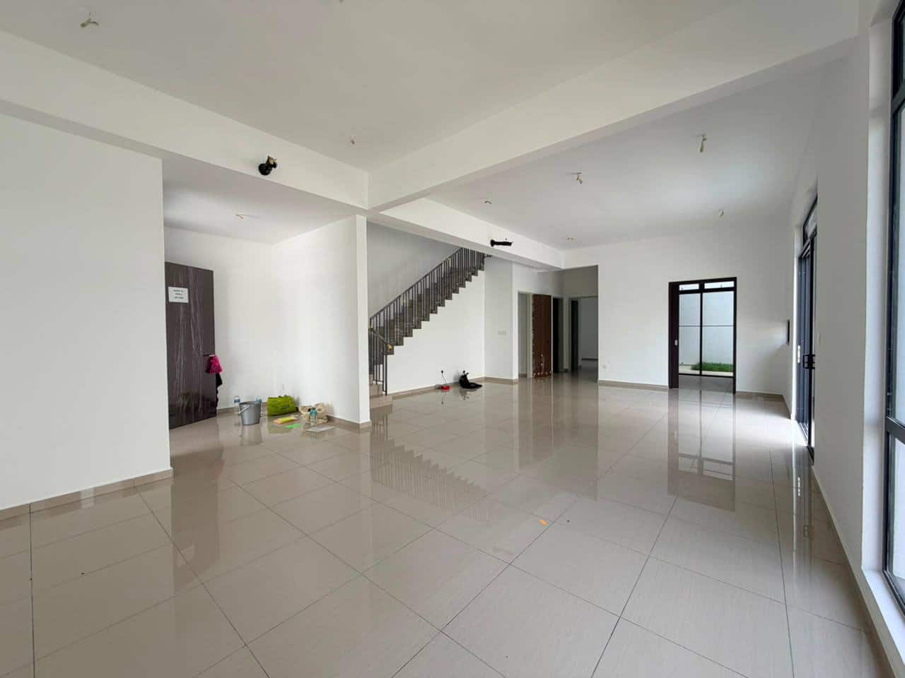 For Sale (AH7799)
The Cove Jalan Serambi Horizon H… 2