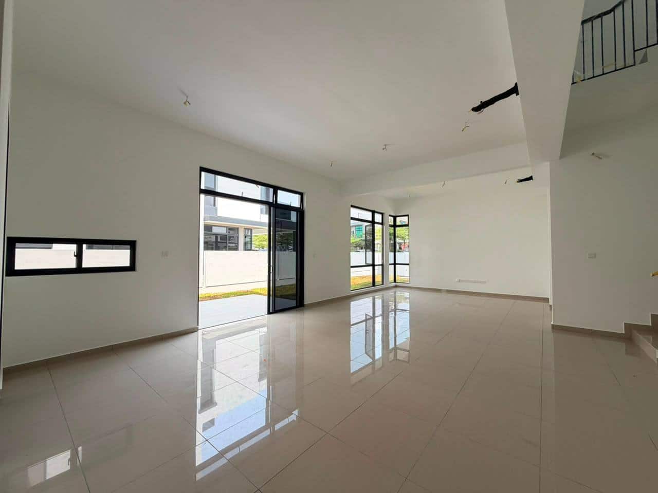 For Sale (AH7799)
The Cove Jalan Serambi Horizon H… 3