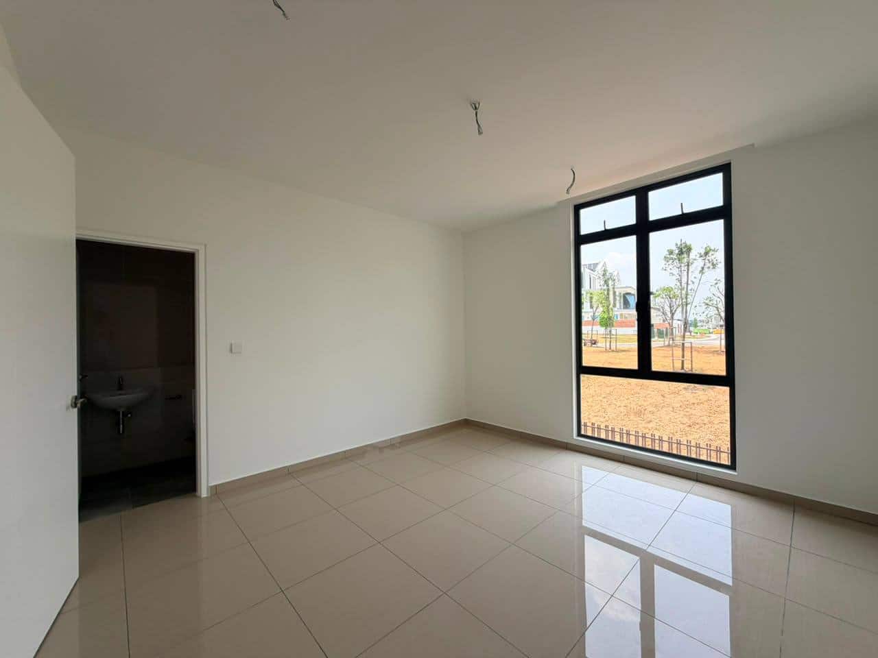 For Sale (AH7799)
The Woodland Horizon Hills
3 Sto… 5