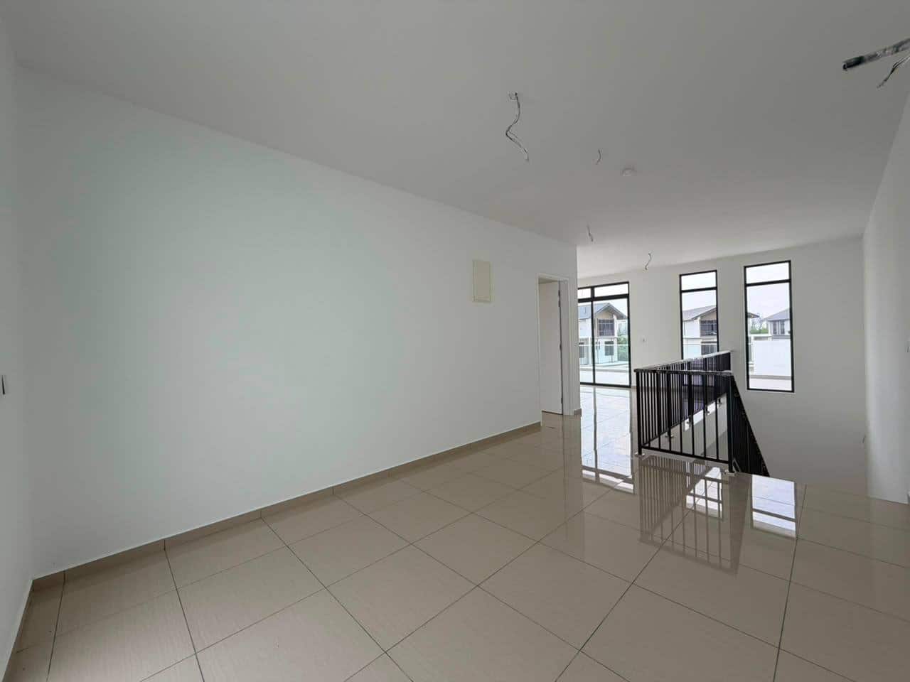 For Sale (AH7799)
The Woodland Horizon Hills
3 Sto… 6