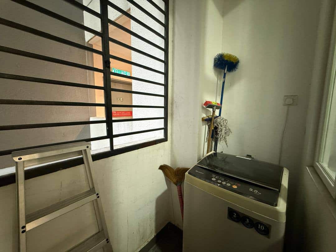 For Rent

M Condo @ Larkin
Type A  - 1068 sqft
3 b… 4