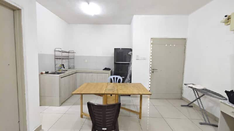 For Sale / For Rent

Aliff Avenue, Tampoi 
Studio … 5