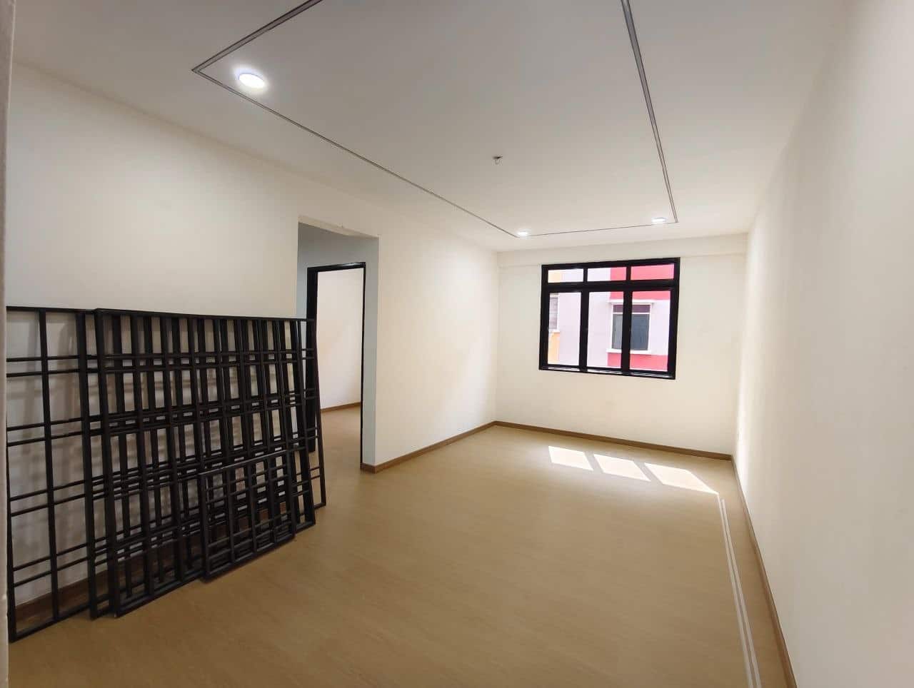 *Flat Level 3, Jalan Cantik 7, Taman Pelangi Indah… 2