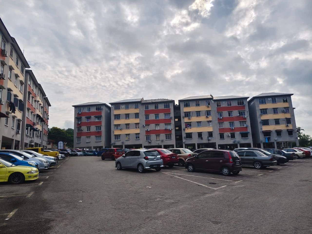 *Flat Level 3, Jalan Cantik 7, Taman Pelangi Indah… 8
