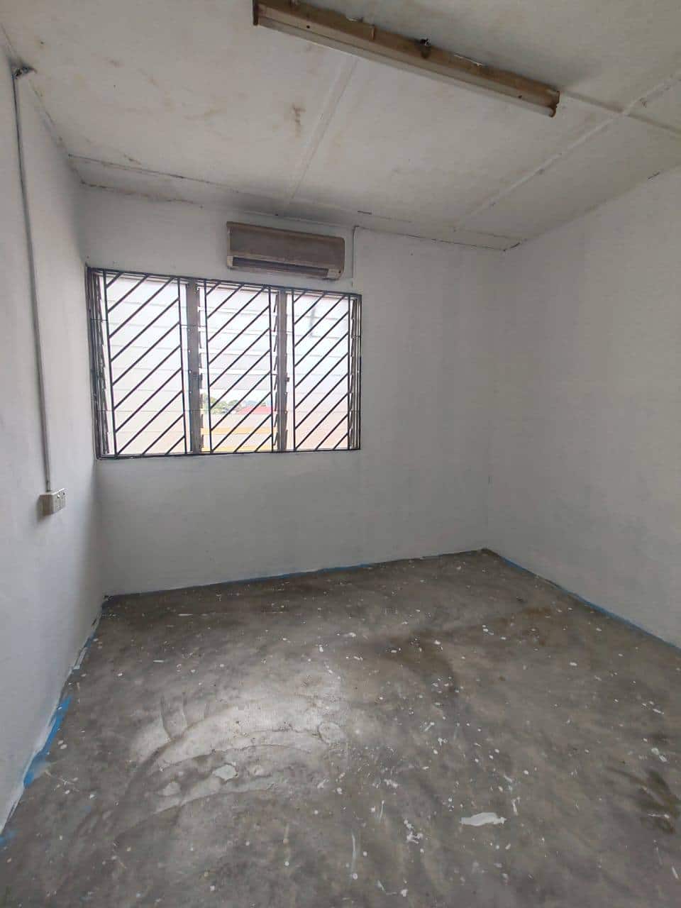 For Sale(AH7799)
Double Storey Low Cost
No 14,Jala… 5