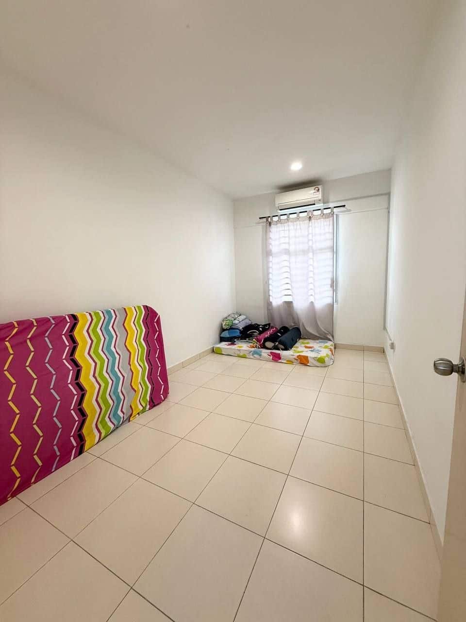 ‼️ Cheap ‼️ Full Loan 

For Sale (MF4196)

Jalan S… 10