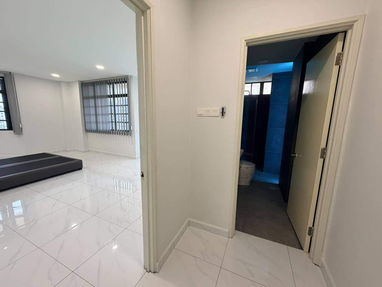 🏠 FOR SALE | CY8938

🌿 Sri Mulia, Johor Bahru Town… 7