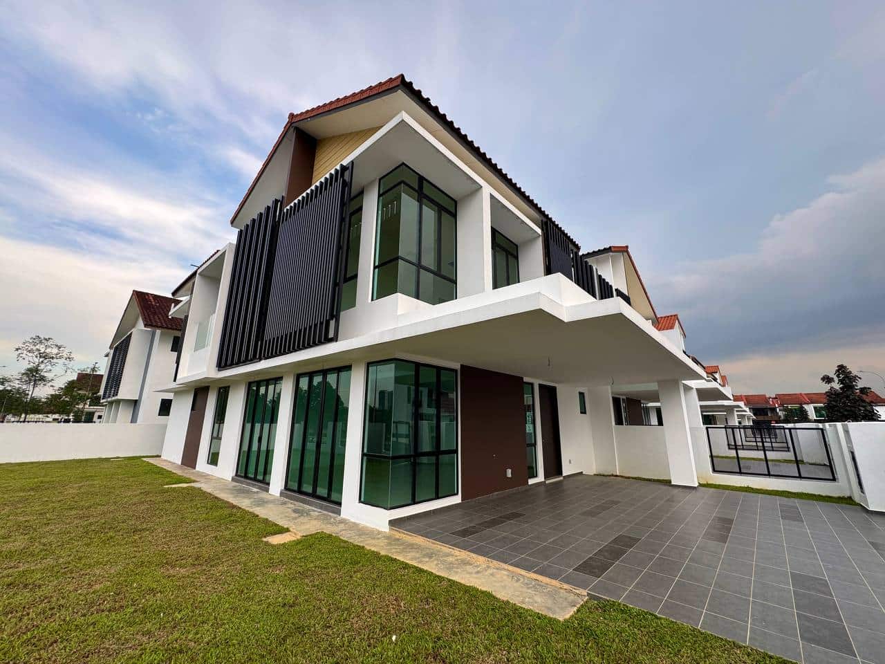 For Sale (AF8809)

Perjiranan 8 @ Bandar Dato Onn
… 2