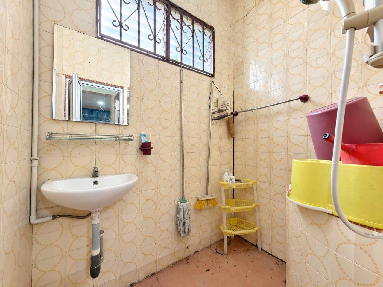 For Sale (WA6711)
Taman Kolam Air
Double Storey Te… 2