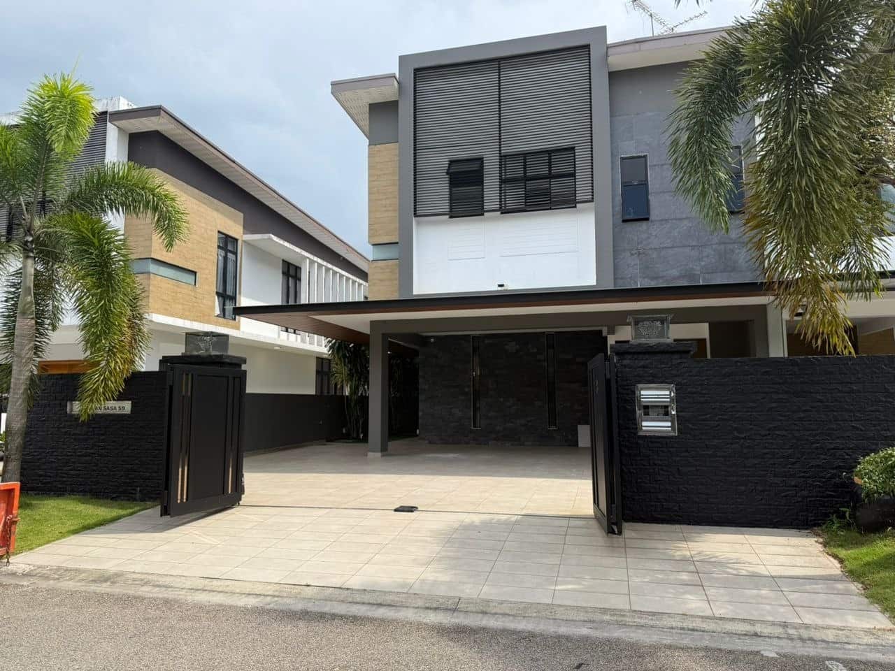 🏡 FOR SALE | Fully Renovated & Extended | RM1.98M … 5