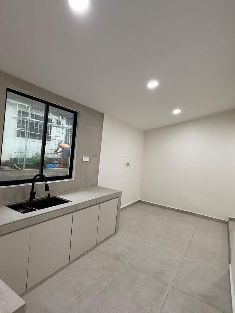 🏡 FOR SALE | Rare Fully Renovated | Single Storey … 8
