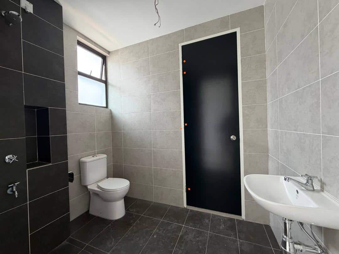 🌟Brand new 2 storey terrace unit at Kulai house ag… 4