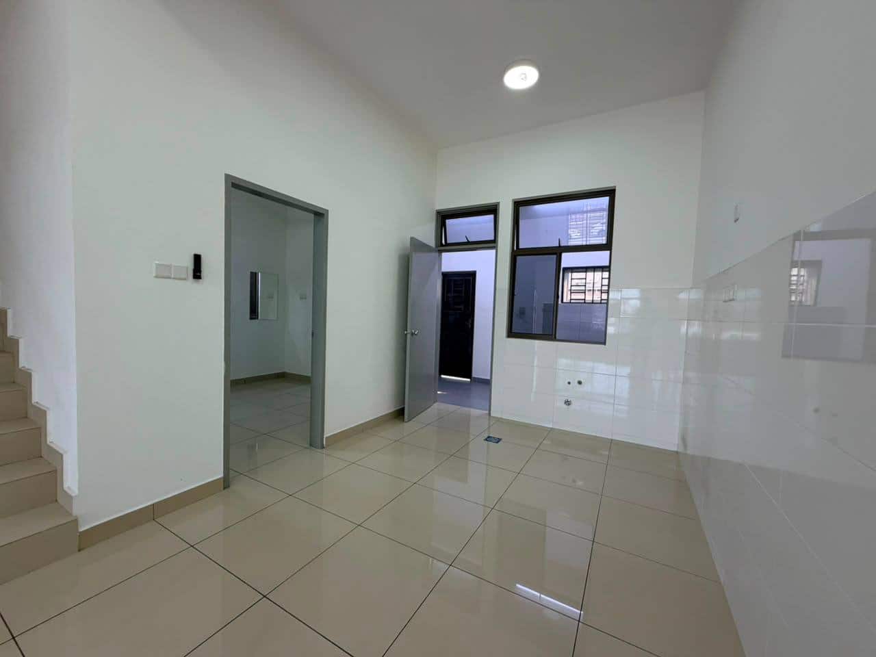For Sale (AH7799)
Mutiara Maju Mutiara Rini 
Doubl… 5