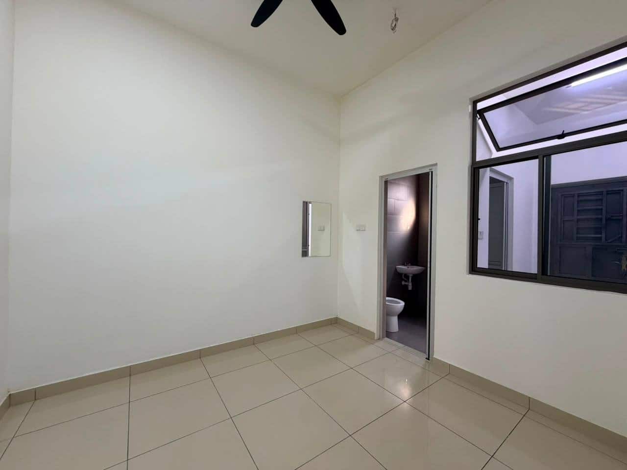 For Sale (AH7799)
Mutiara Maju Mutiara Rini 
Doubl… 6