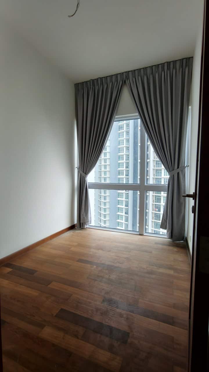 FOR SALE
ASKING RM370,000 (BANK VALUE RM400,000)
P… 8