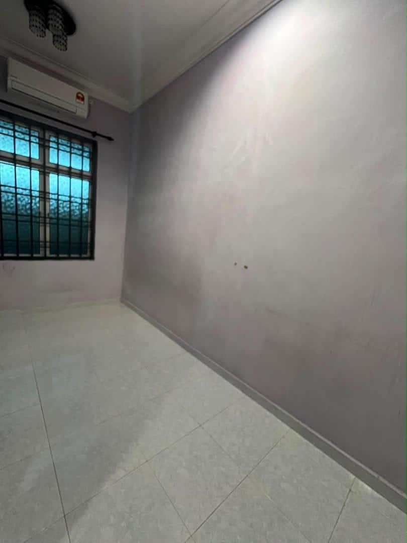 FOR SALE(JL0644)
🏡 Single Storey House @ Taman Nus… 3