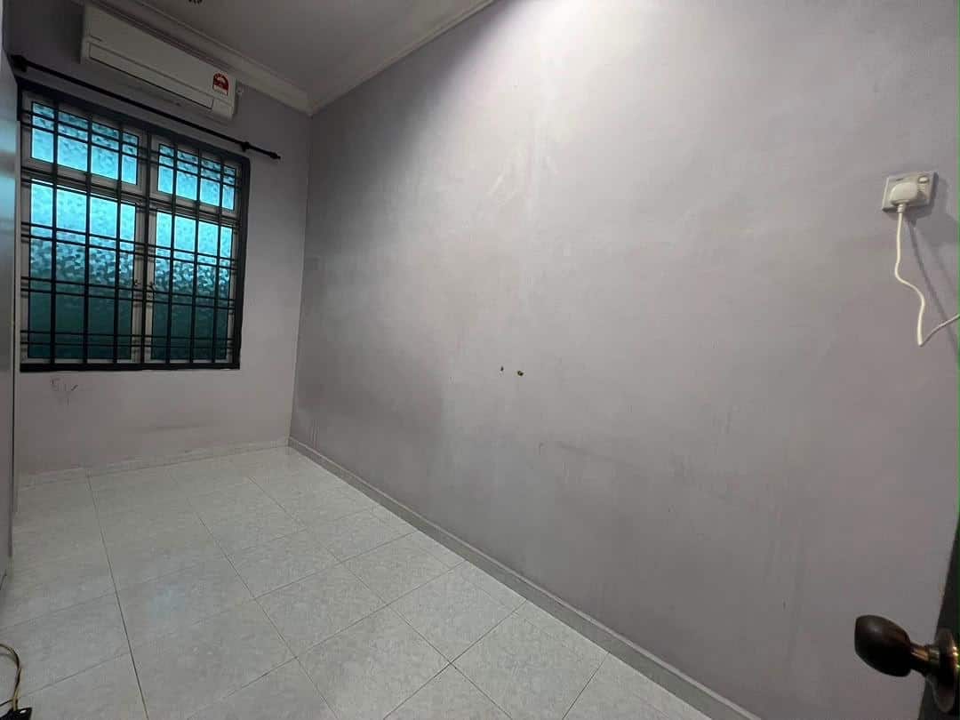 FOR SALE(JL0644)
🏡 Single Storey House @ Taman Nus… 8