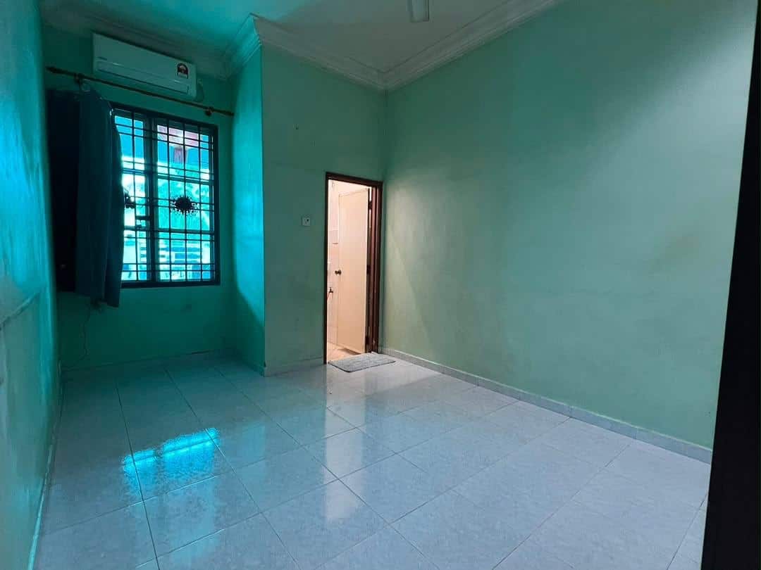 FOR SALE(JL0644)
🏡 Single Storey House @ Taman Nus… 9