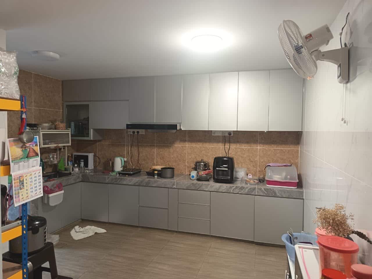 Taman Daya — Double Storey For Sale

📍 Jalan Pinan… 6