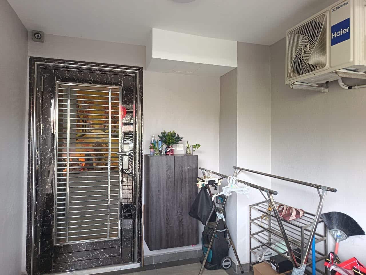 Taman Daya — Double Storey For Sale

📍 Jalan Pinan… 9