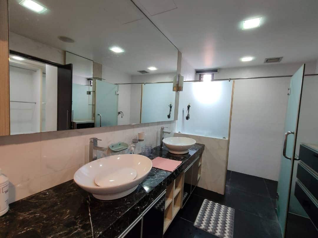 House for sell 🔥
*Below Bank Valuation* 

Taman pe… 4
