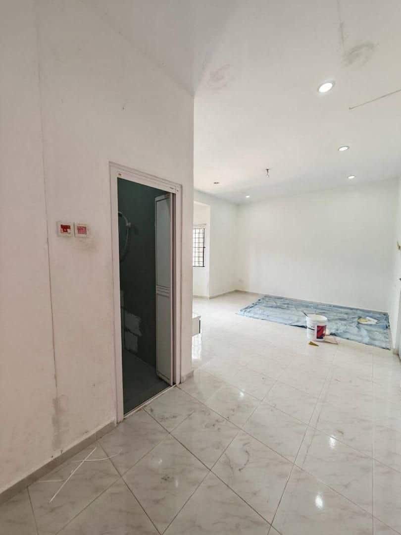 🏡 FOR SALE | RENOVATED DOUBLE STOREY TERRACE HOUSE… 5
