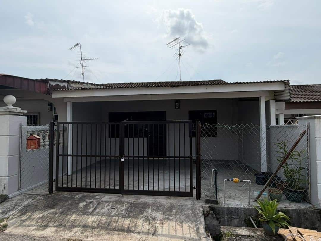 🏡 FOR SALE | Renovated | Taman Universiti, Skudai …