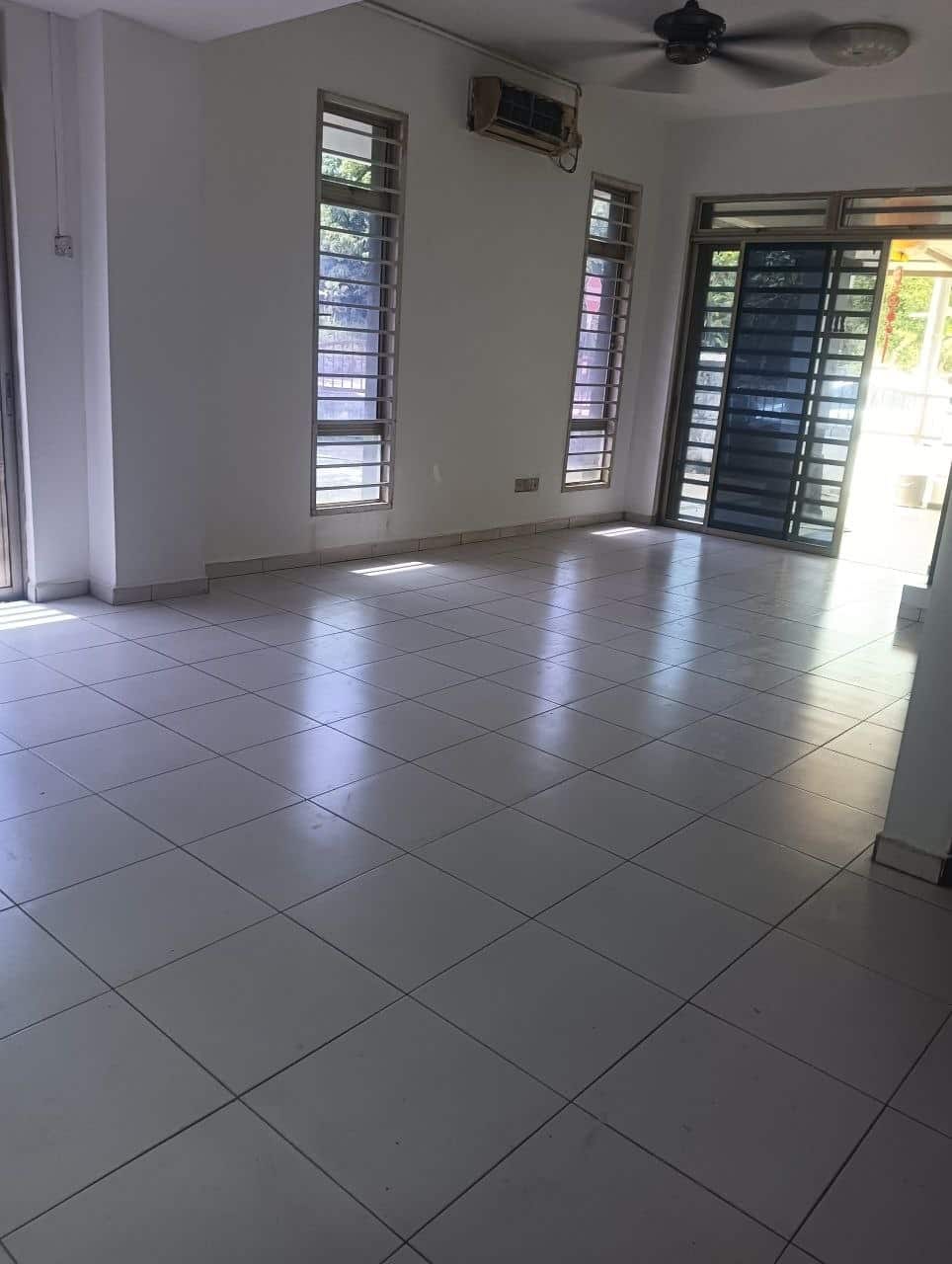 For Sale

📍Jalan Pulasan XX, Taman Kota Masai, Pas… 4