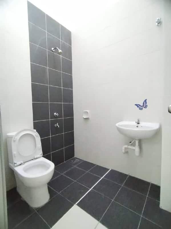 Dato Onn 2 storey Terrace house for sales🔥🔥🔥

📌 4 … 6