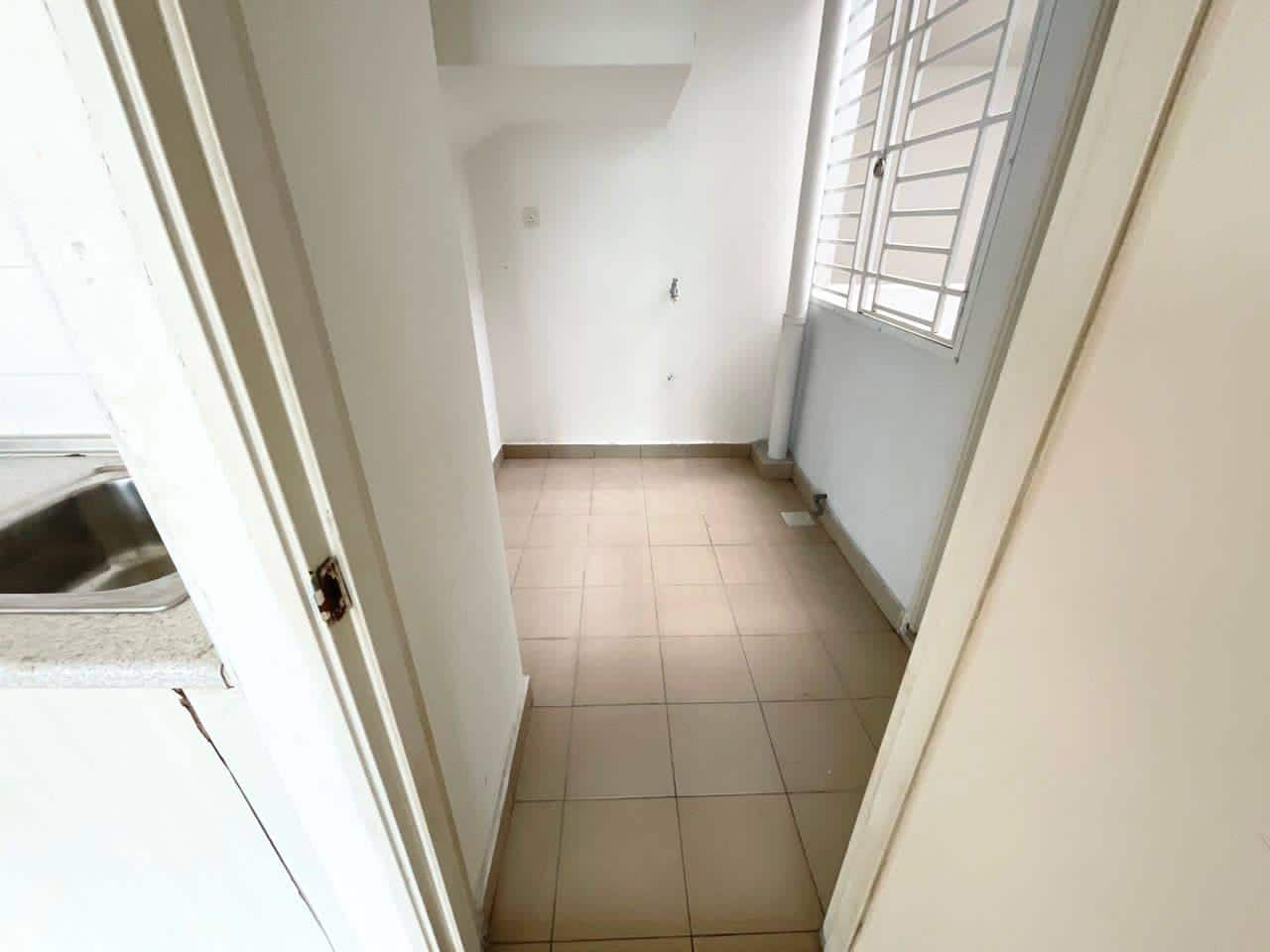 For Sale 
Greenfield Apartment Tampoi 
Penthouse 
… 6