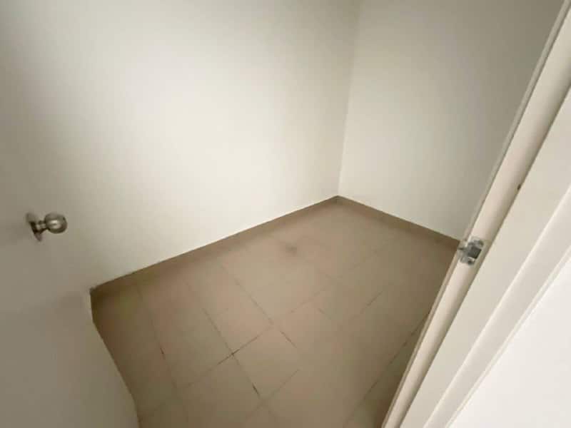 For Sale 
Greenfield Apartment Tampoi 
Penthouse 
… 7