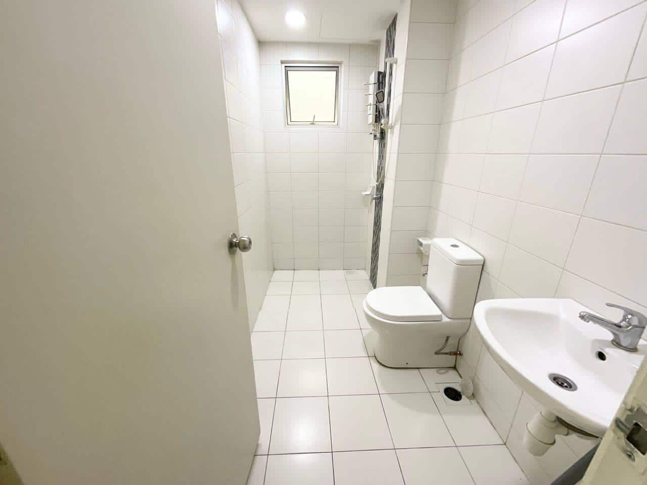 For Sale 
Greenfield Apartment Tampoi 
Penthouse 
… 10
