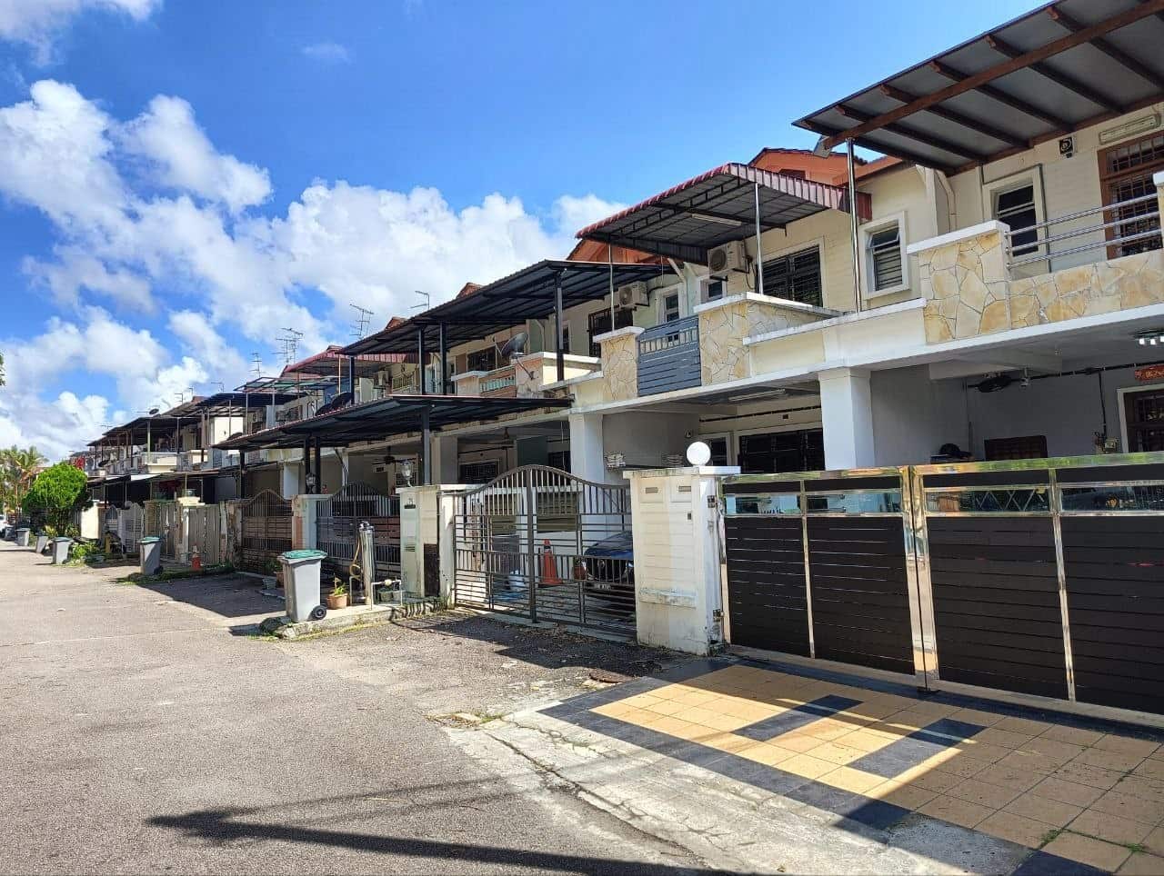 For Sales

JP Perdana Cube 166

Selling Price: RM6…