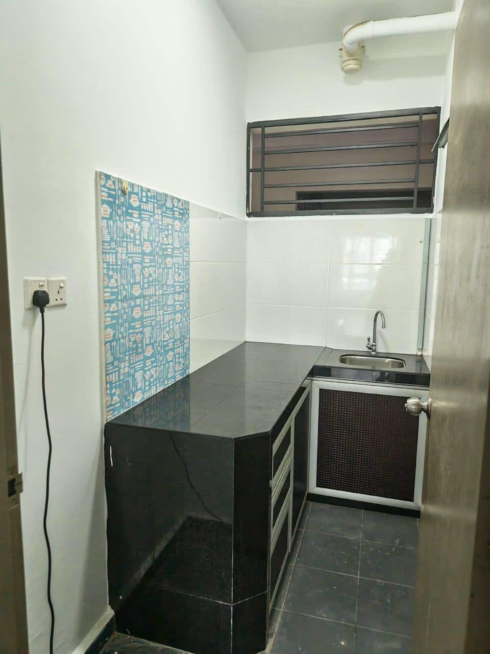 For Sale / Rent｜Zennith Suites @ Kebun Teh

▪️ Con… 4