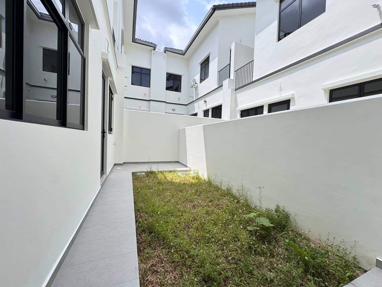 Price Adjusted🔥价钱再次调整
New Asking Price: Rm1.28mil🔥… 3