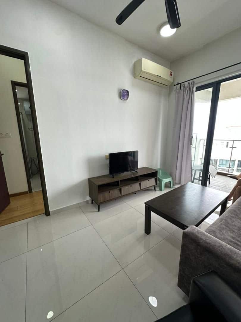 For sale

Country Garden Danga Bay 
Baypoint 6B

2… 2