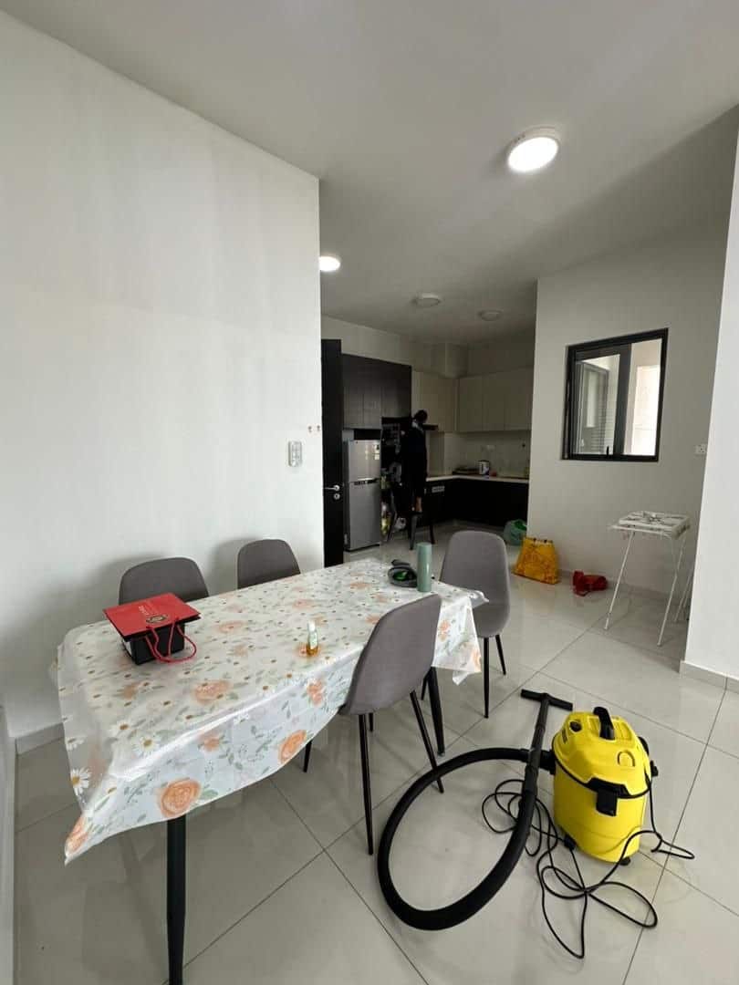 For sale

Country Garden Danga Bay 
Baypoint 6B

2… 4