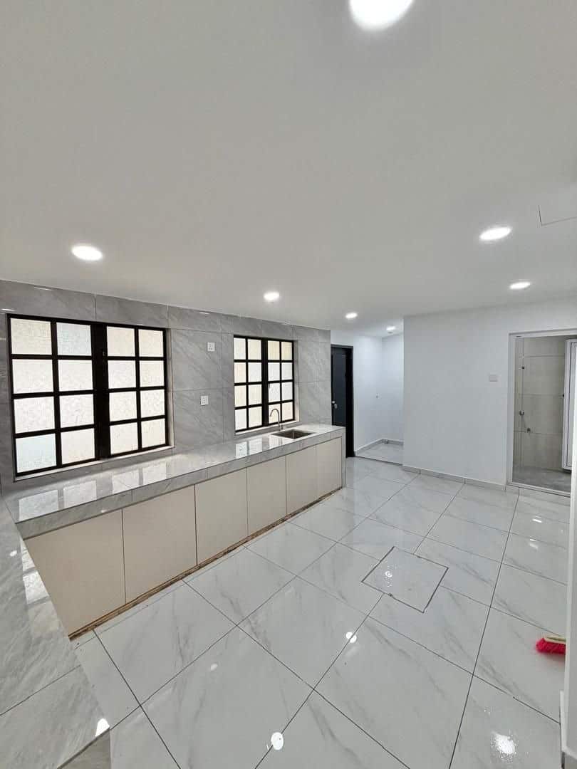 *Jalan Harmonium 22 ,Taman Desa Tebrau, Johor.*
Ne… 5