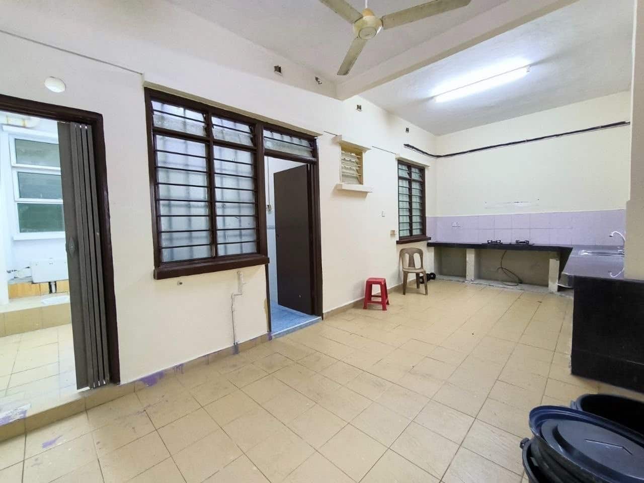 *SKUDAI TAMAN PULAI INDAH JALAN PULAI  INDAH D.STO… 8