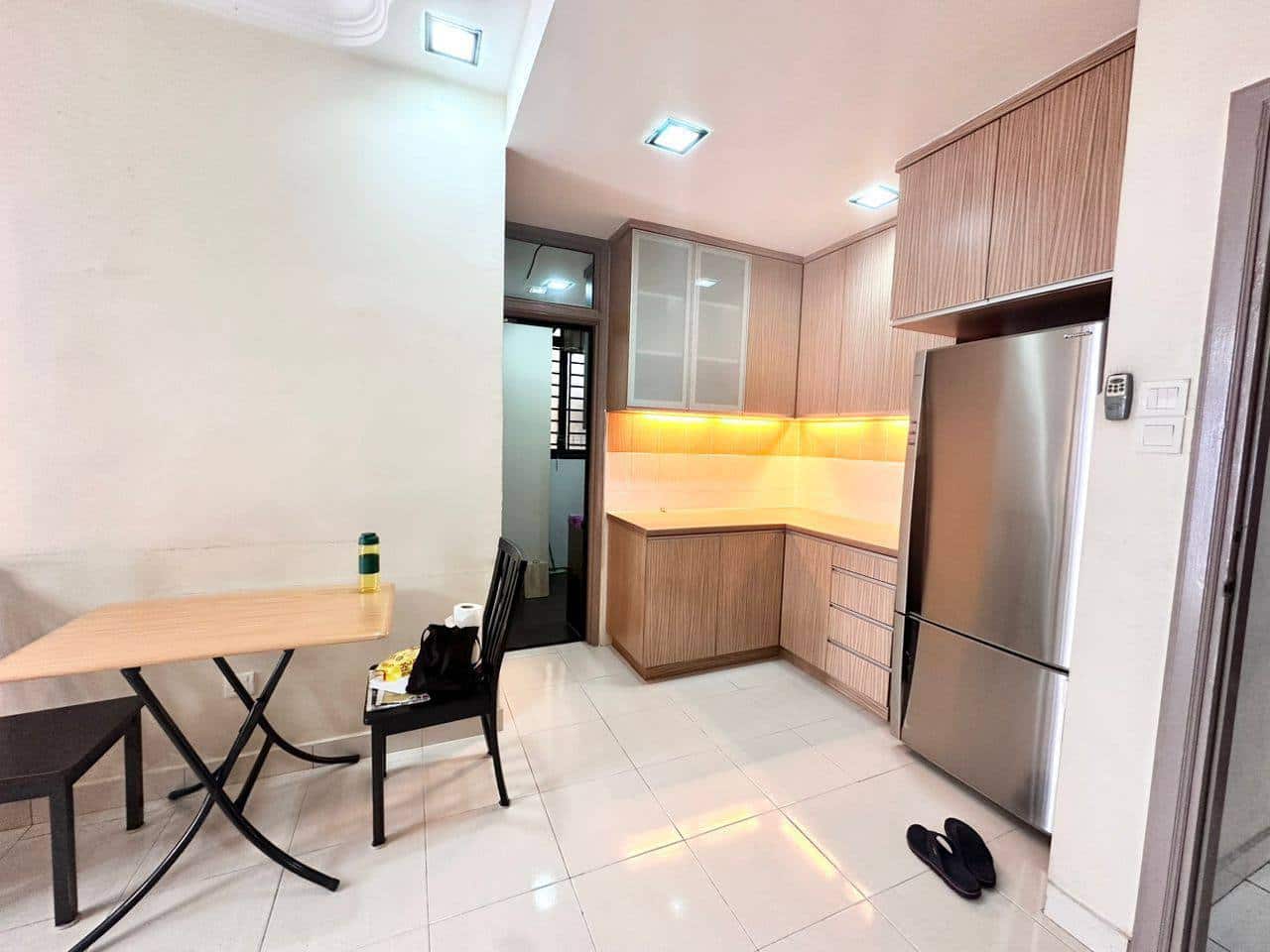 For Sale (AH7799)
Kipark Tampoi 
852 Sqft 
3Bed 2B… 4