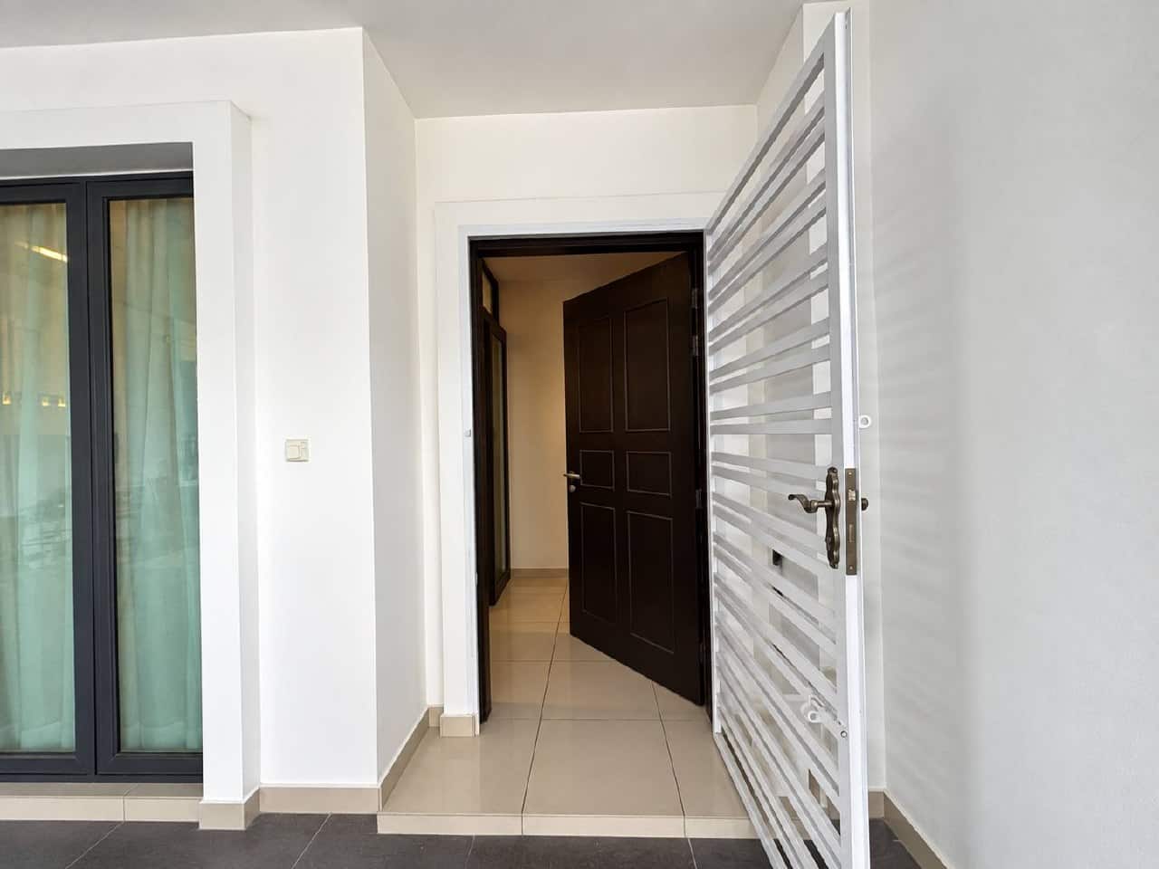 Update Bank Value

For Sale｜Taman Kensington 2 @ B… 4